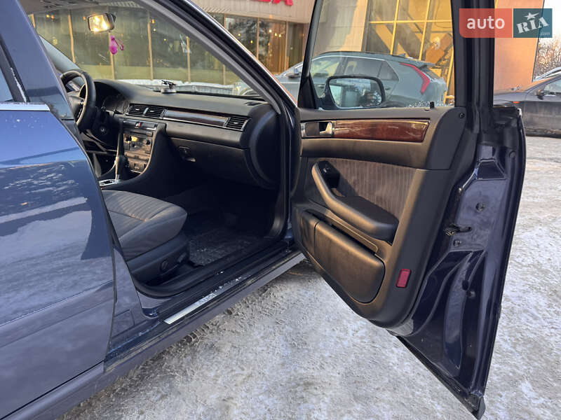 Седан Audi A6 2003 в Рівному
