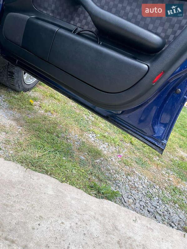 Универсал Audi A6 2000 в Романковцах