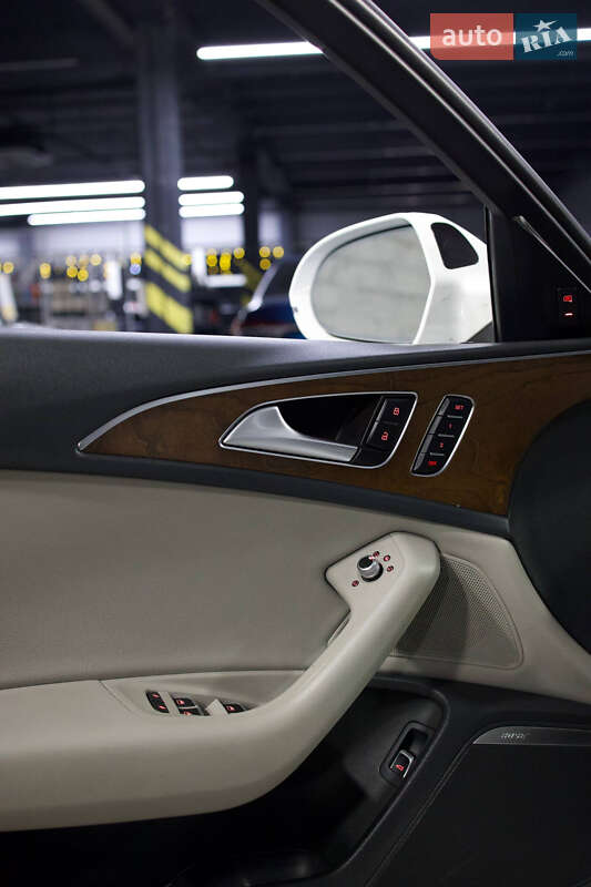 Седан Audi A6 2015 в Кропивницком