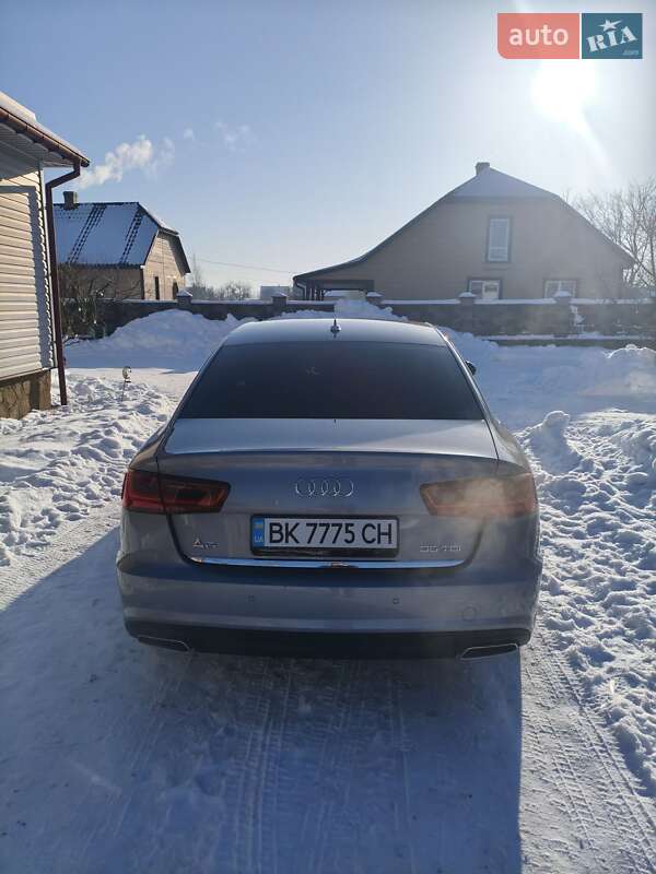 Седан Audi A6 2018 в Карпиловке
