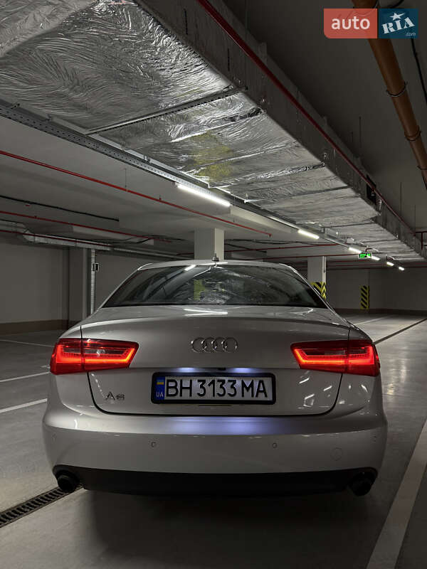 Седан Audi A6 2012 в Одессе