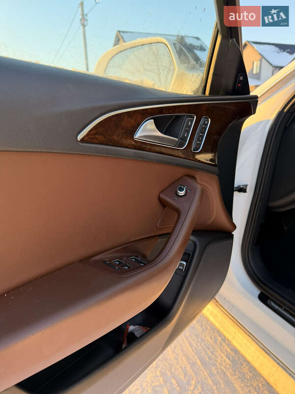 Седан Audi A6 2015 в Луцке