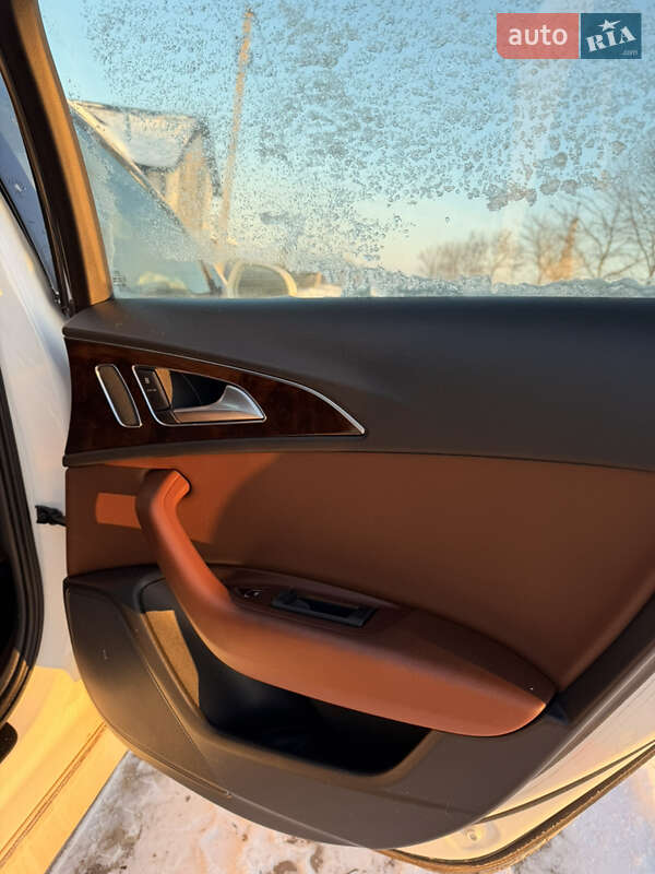 Седан Audi A6 2015 в Луцке