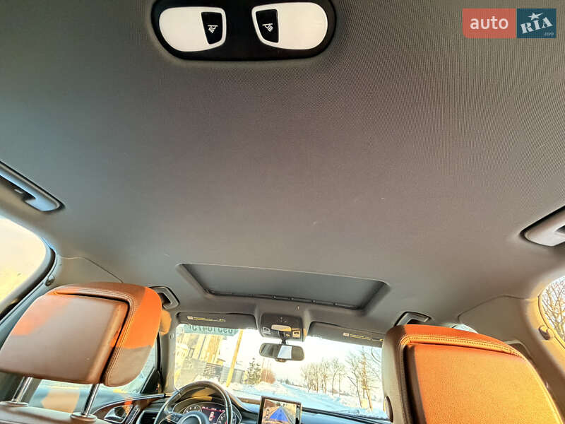 Седан Audi A6 2015 в Луцке