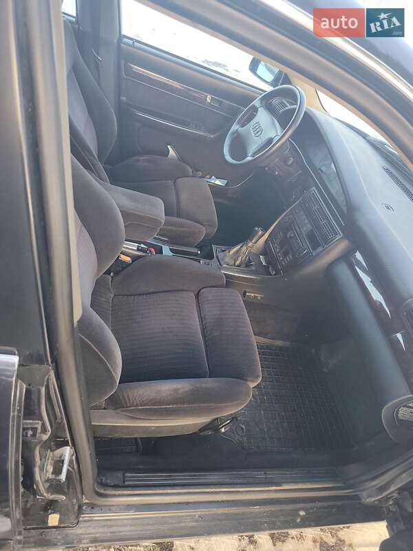 Седан Audi A6 1995 в Хмельницком фото 3 Седан Audi A6 1995 в Хмельницком