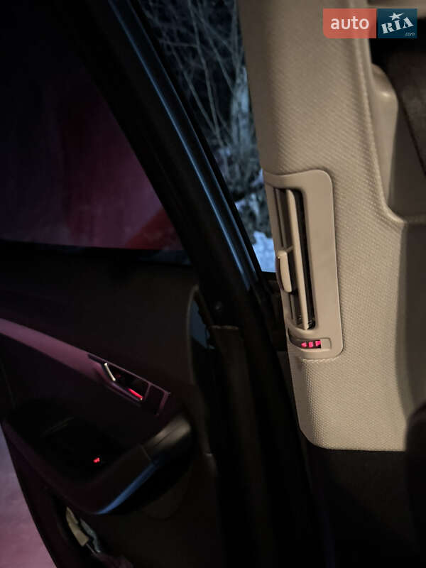 Седан Audi A6 2004 в Иршаве