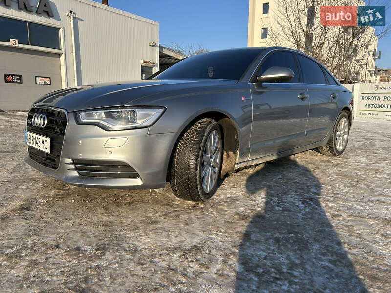 Седан Audi A6 2012 в Виннице