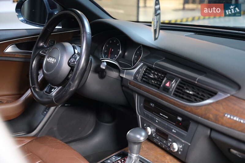 Седан Audi A6 2012 в Луцке