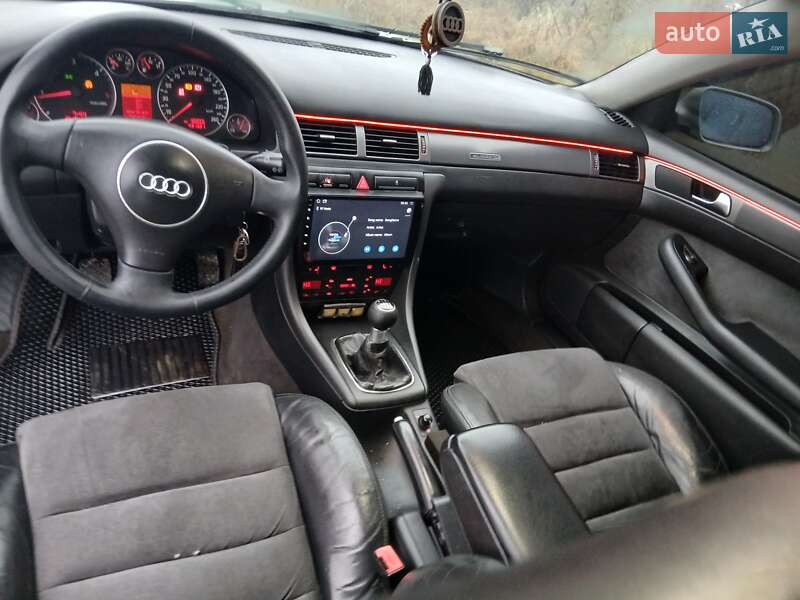 Універсал Audi A6 2002 в Хотині