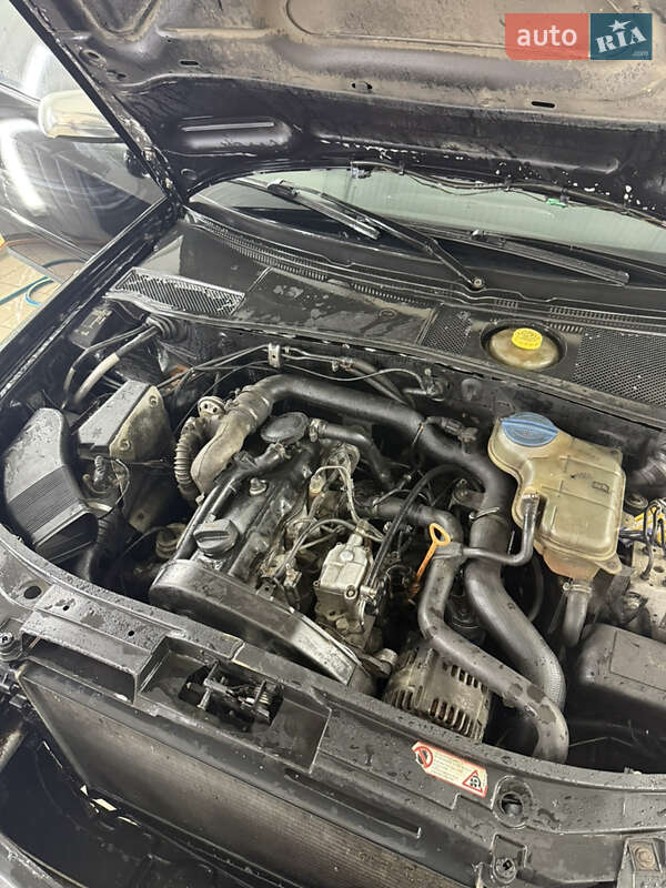 Универсал Audi A6 1998 в Мукачево