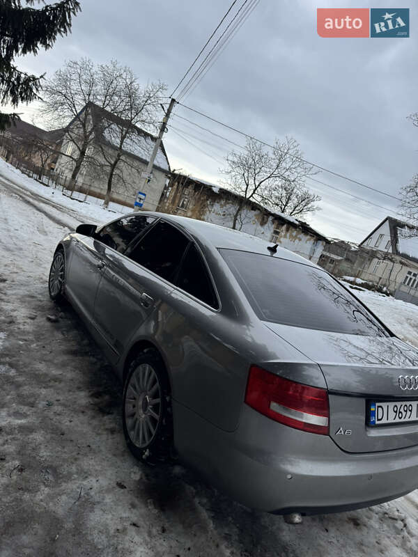 Седан Audi A6 2004 в Иршаве