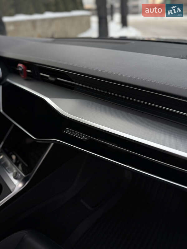 Седан Audi A6 2021 в Киеве