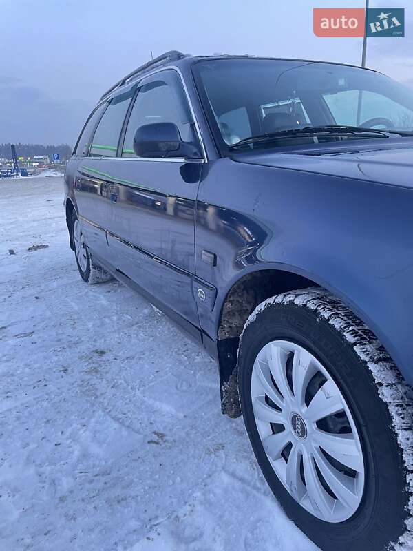 Универсал Audi A6 1995 в Ирпене