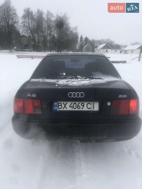 Седан Audi A6 1995 в Шепетівці