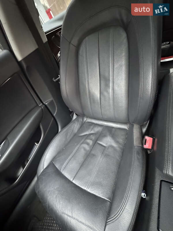 Седан Audi A6 2012 в Черновцах