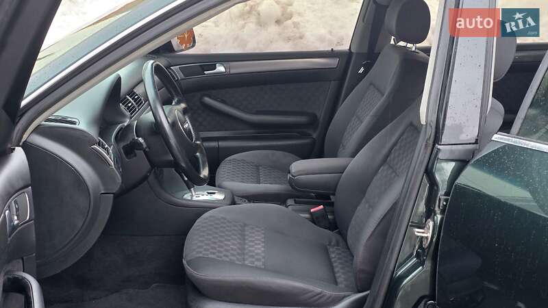 Седан Audi A6 2003 в Луцьку