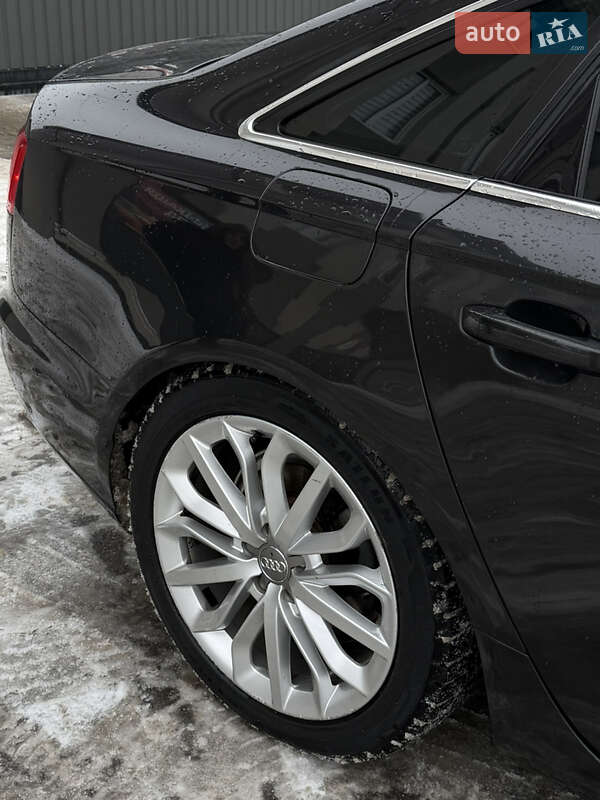 Седан Audi A6 2012 в Черновцах
