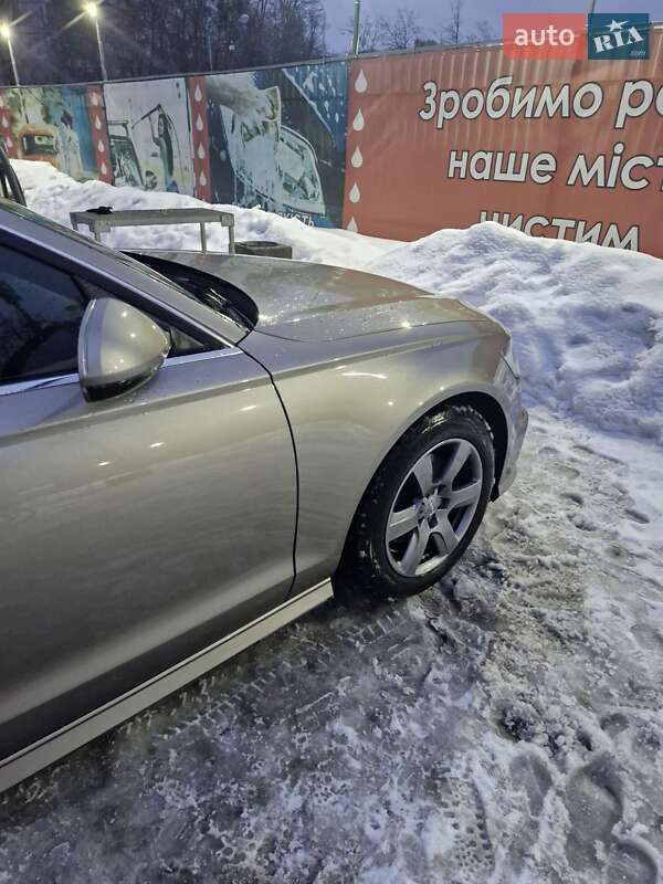 Универсал Audi A6 2016 в Киеве