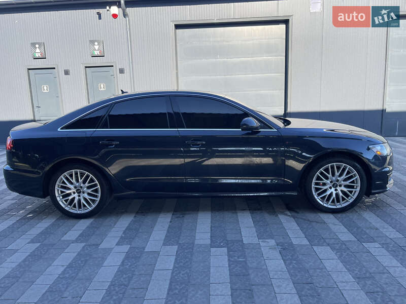 Седан Audi A6 2016 в Городке