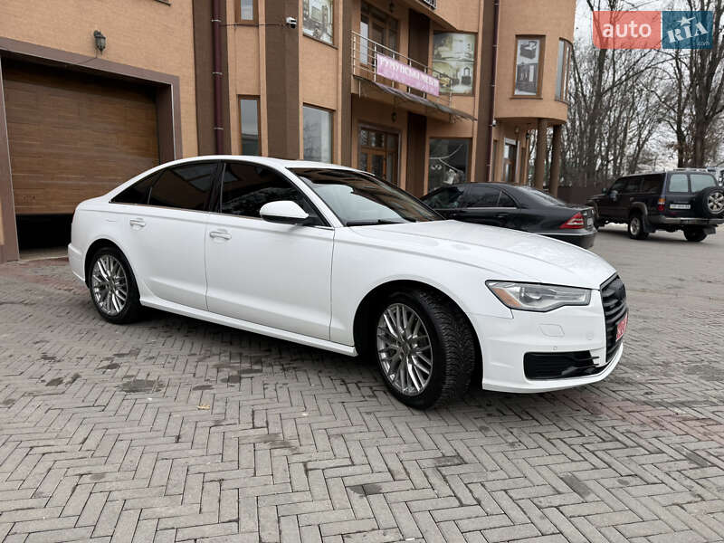Седан Audi A6 2015 в Тячеве