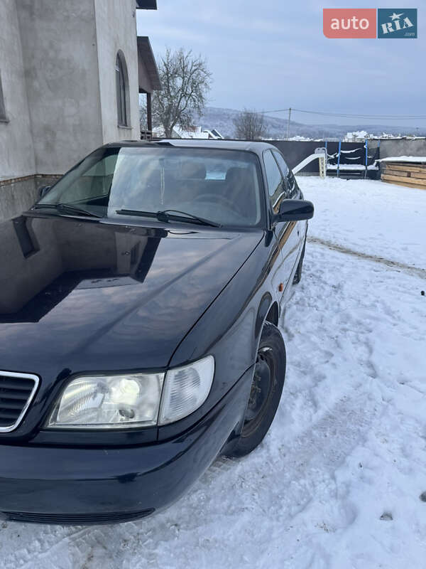 Седан Audi A6 1996 в Черновцах