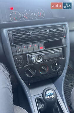 Седан Audi A6 1996 в Черновцах