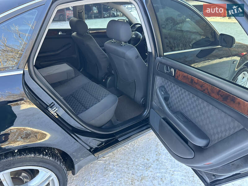 Седан Audi A6 2001 в Черновцах