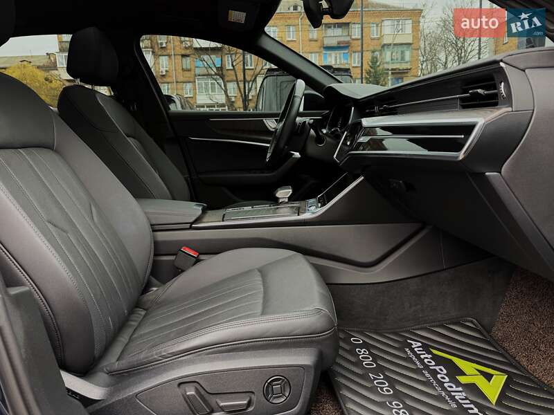 Седан Audi A6 2020 в Киеве