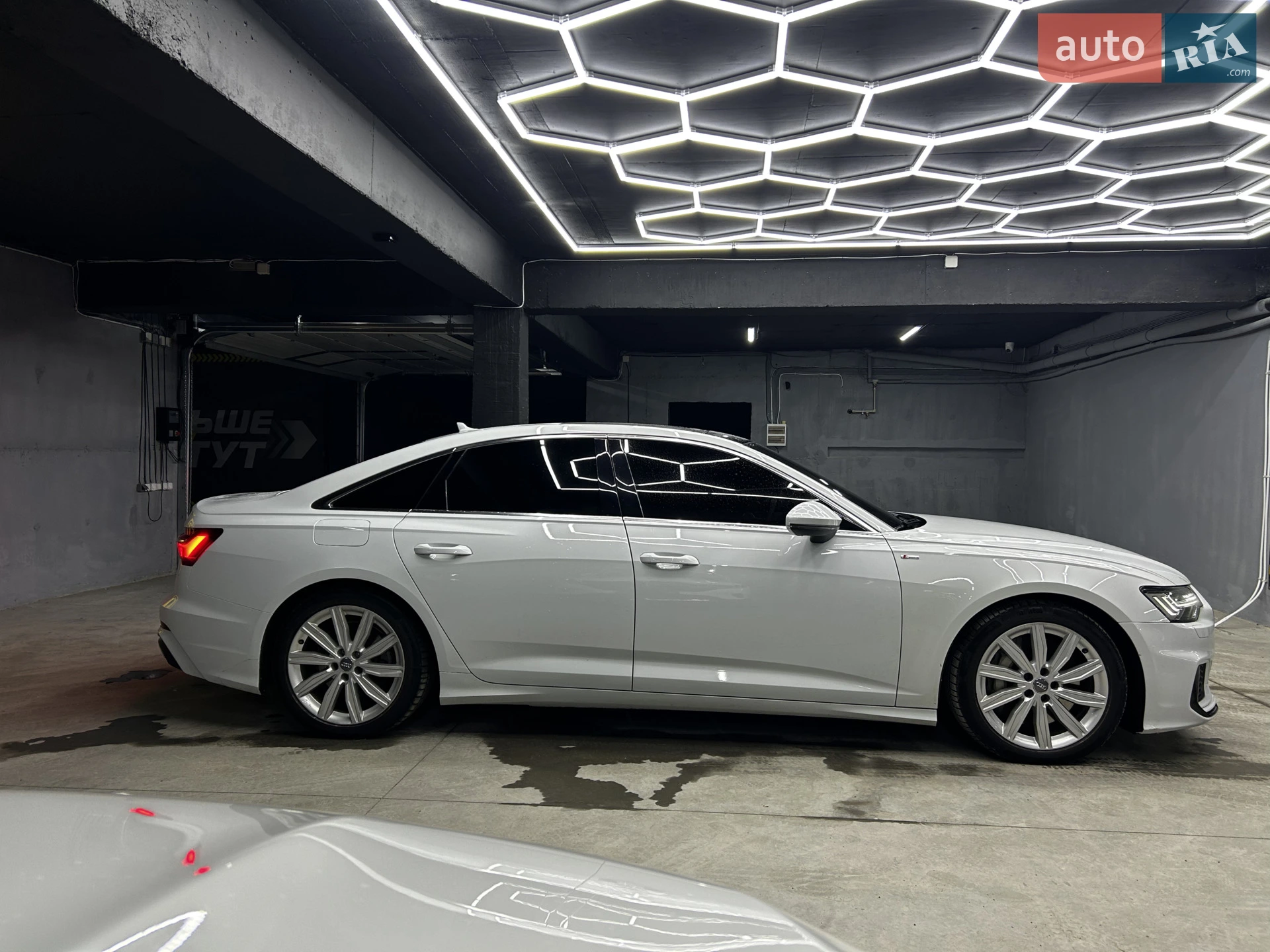 2020 Audi A6 - мініатюра 8