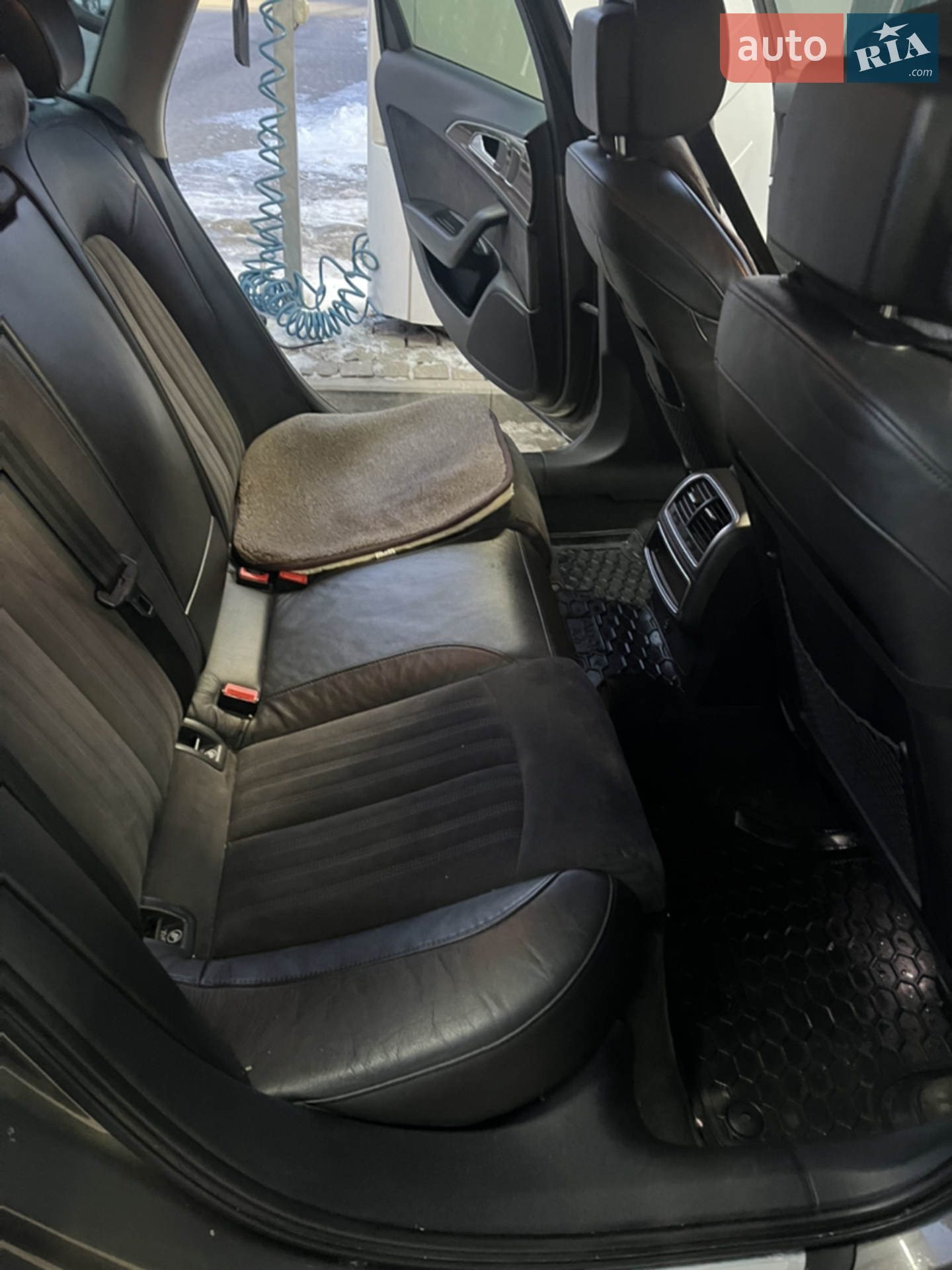 2012 Audi A6 - мініатюра 8