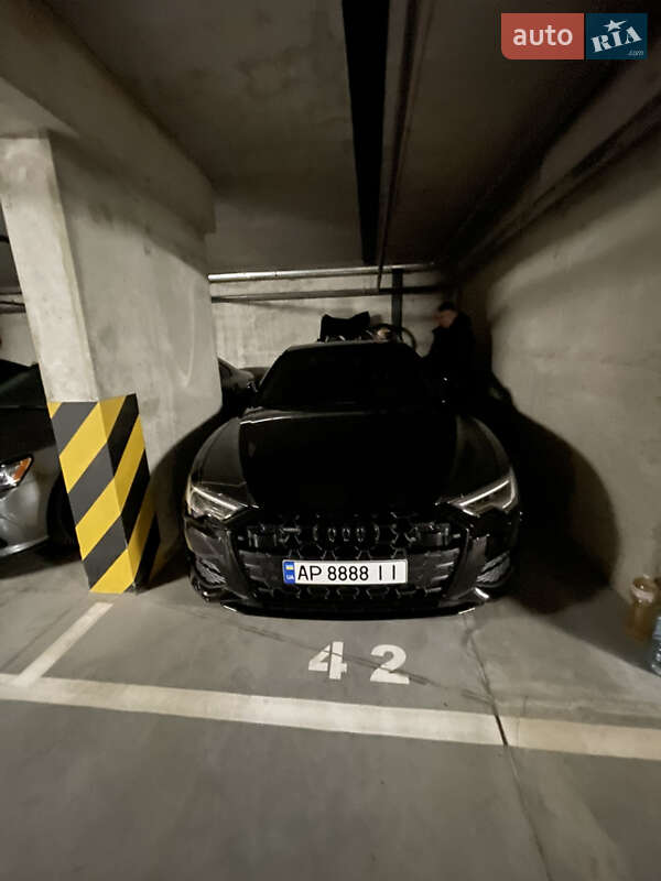 Седан Audi A6 2023 в Ірпені