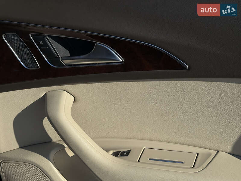 Седан Audi A6 2016 в Киеве