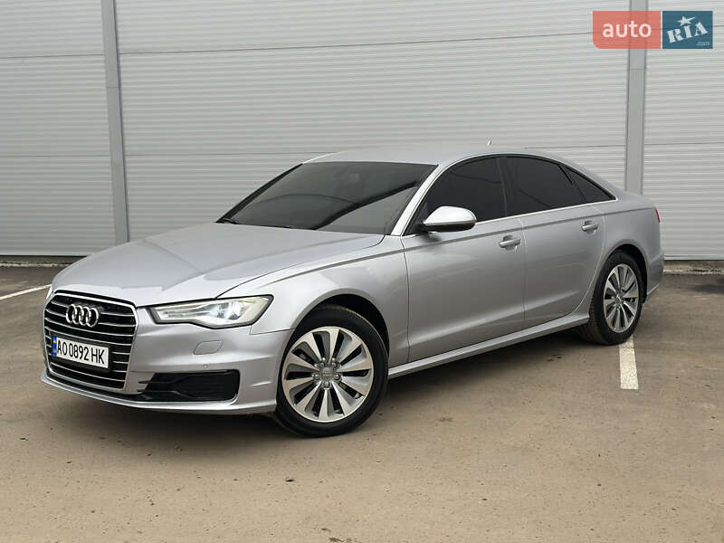 Седан Audi A6 2015 в Ужгороді