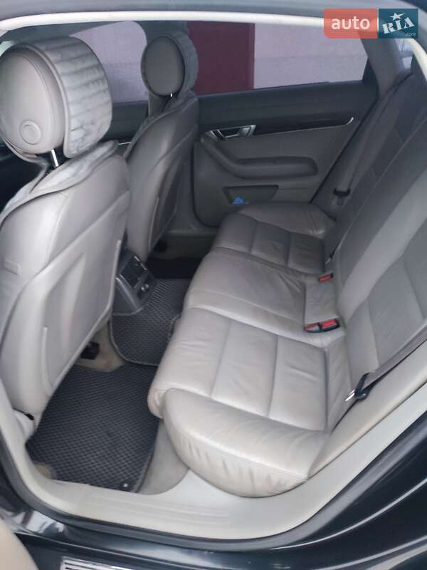 Седан Audi A6 2004 в Городенке