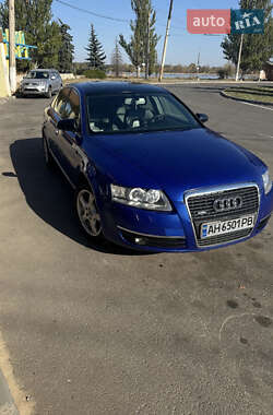 Седан Audi A6 2004 в Радехове