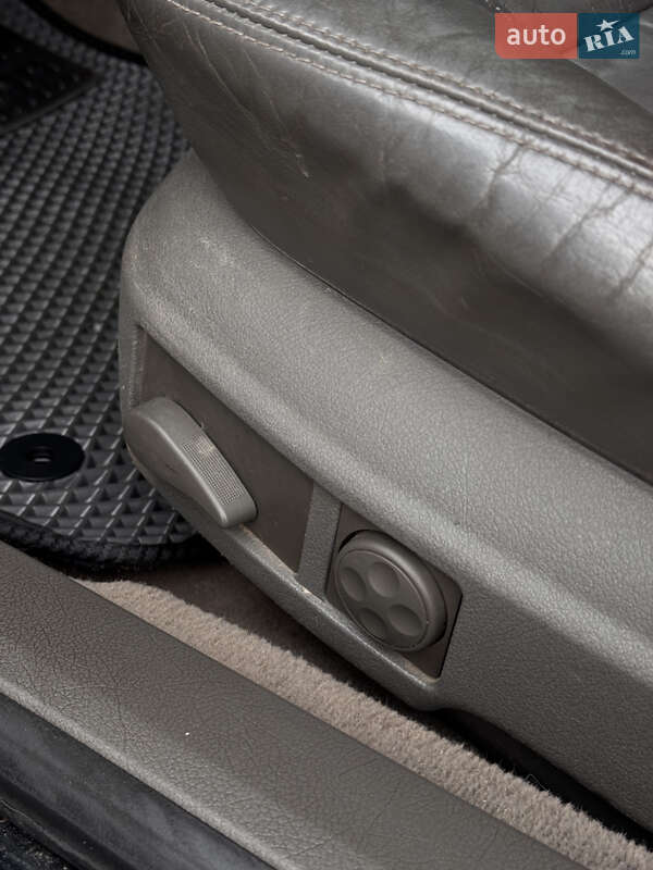 Седан Audi A6 2001 в Луцьку