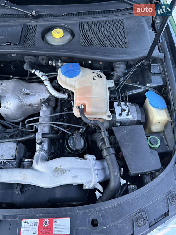 Седан Audi A6 1998 в Хмельнике