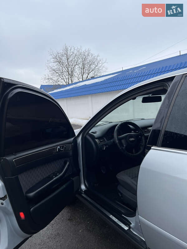 Седан Audi A6 1999 в Радивиліві