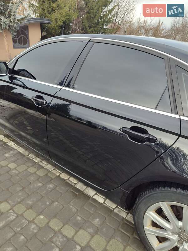 Седан Audi A6 2014 в Львові