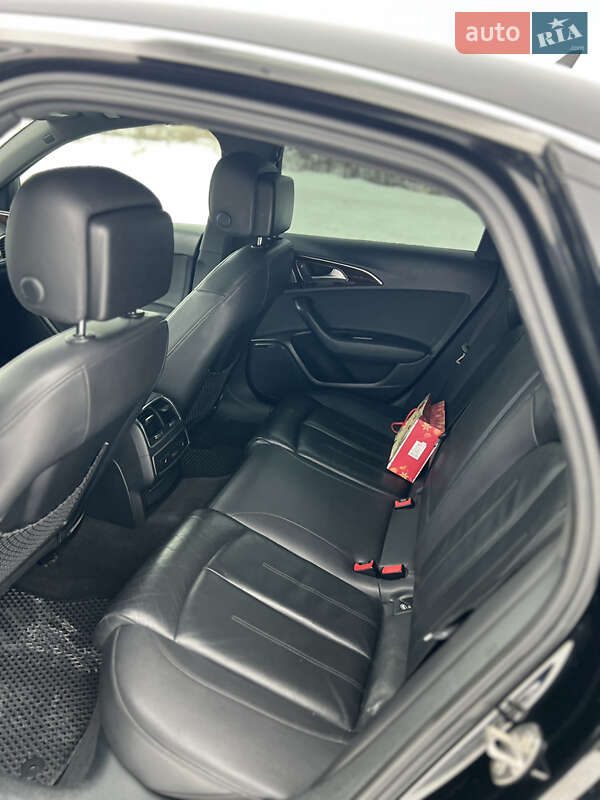 Седан Audi A6 2015 в Киеве