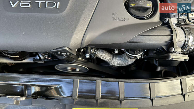 Седан Audi A6 2012 в Ивано-Франковске