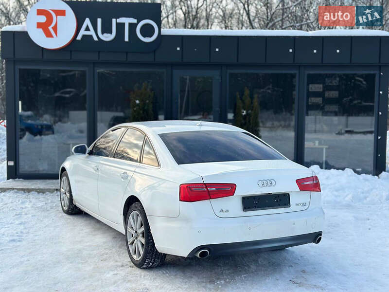 Седан Audi A6 2014 в Львове