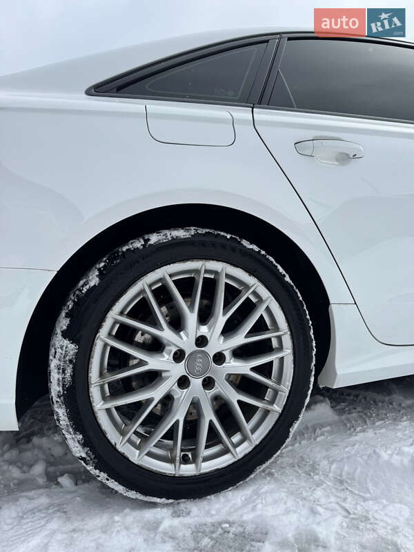 Седан Audi A6 2014 в Киеве