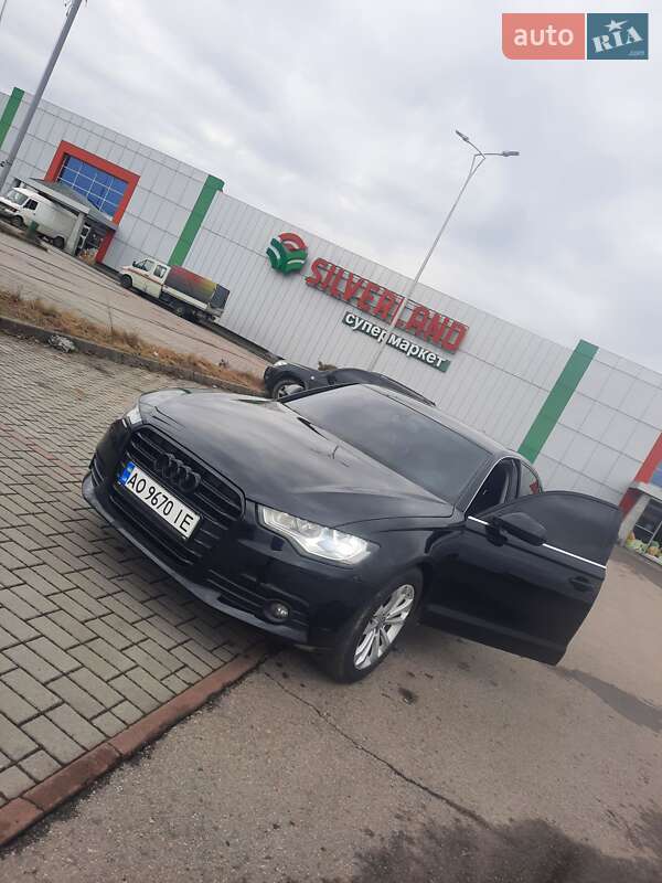 Седан Audi A6 2011 в Ужгороді
