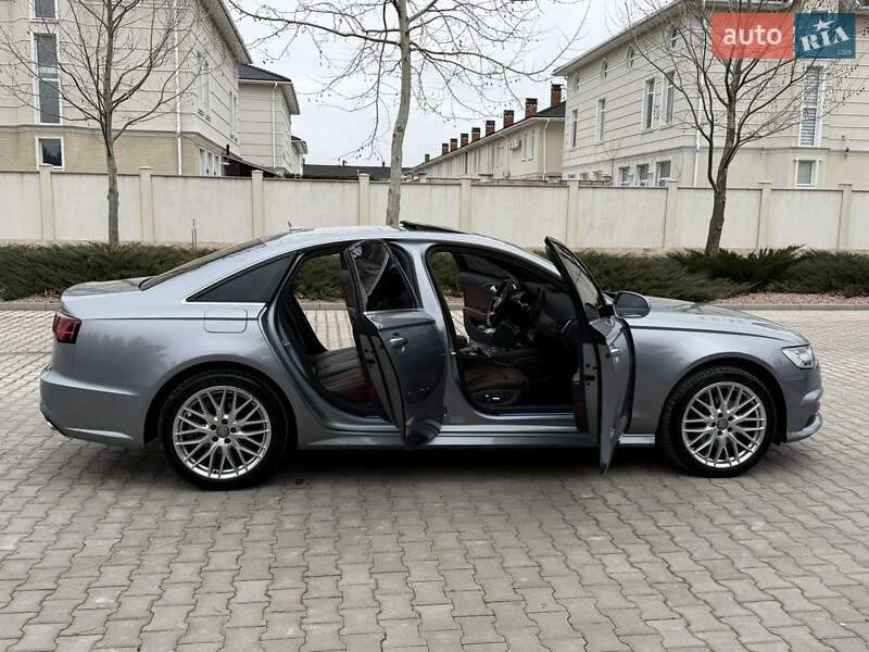 Седан Audi A6 2018 в Одессе