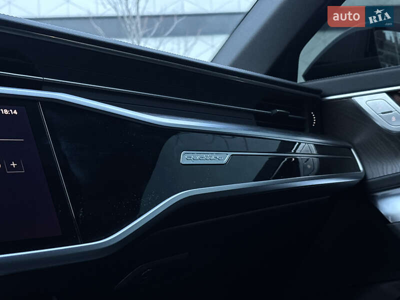 Седан Audi A6 2022 в Києві