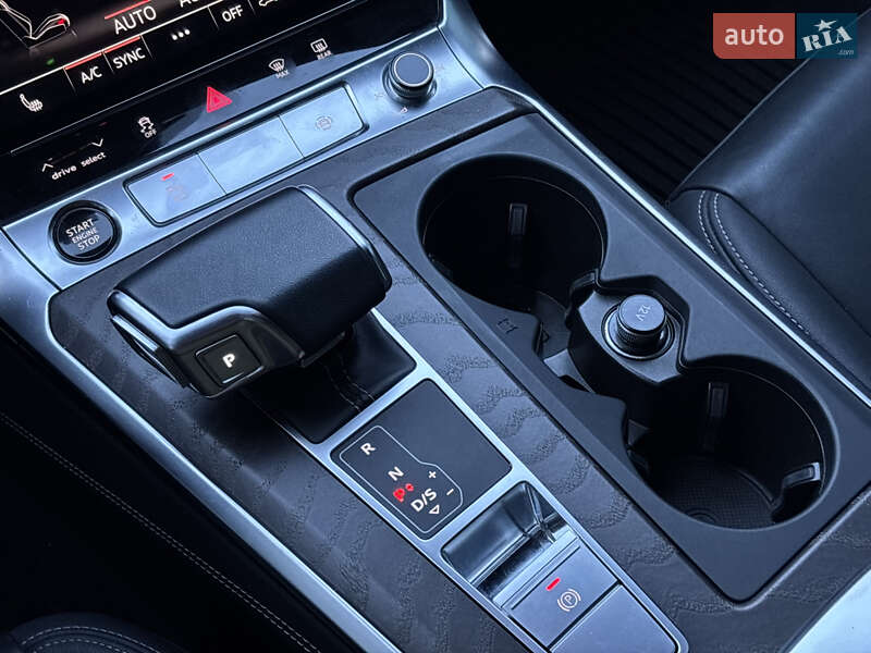 Седан Audi A6 2022 в Києві