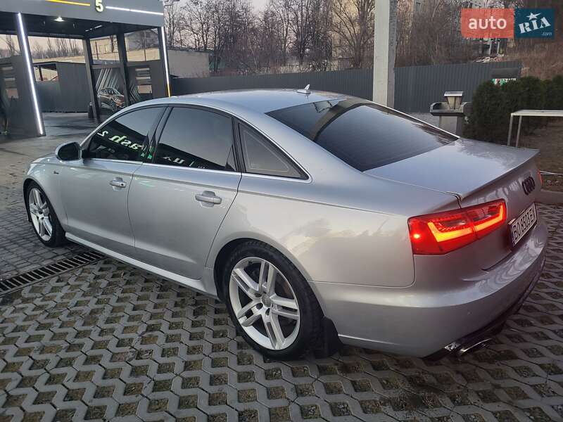 Седан Audi A6 2014 в Тернополі
