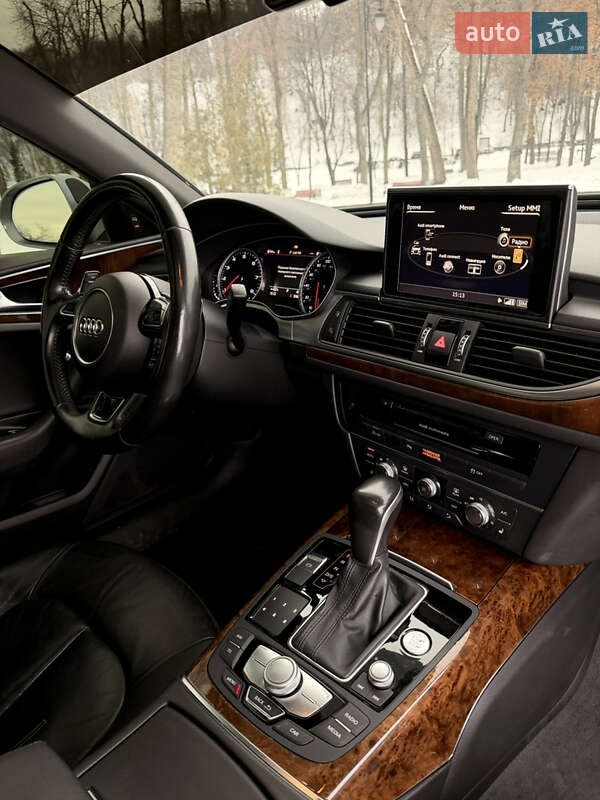 Седан Audi A6 2015 в Киеве