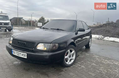 Седан Audi A6 1995 в Нововолинську